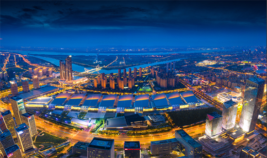 ����ʮ�ߌ�ȫ��(gu��)ֲ����(hu��)(li��n)ϵ�Ԓ��չ��(hu��)��ַ