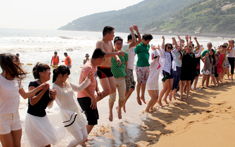 �̺��{(l��n)�졢ɽˮ���B���֠������վ���𱬼��˘��_�